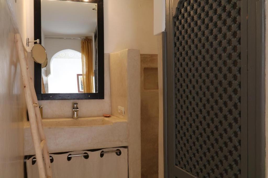 Riad 103 Medina Pool And Hammam Marrakesh Luaran gambar
