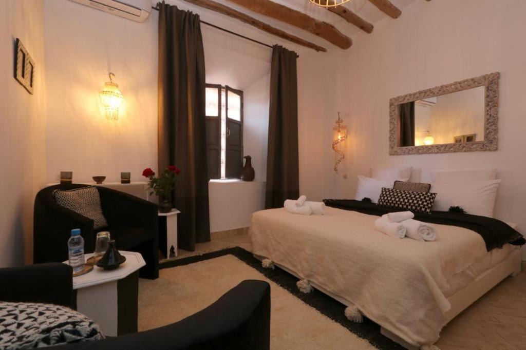 Riad 103 Medina Pool And Hammam Marrakesh Luaran gambar